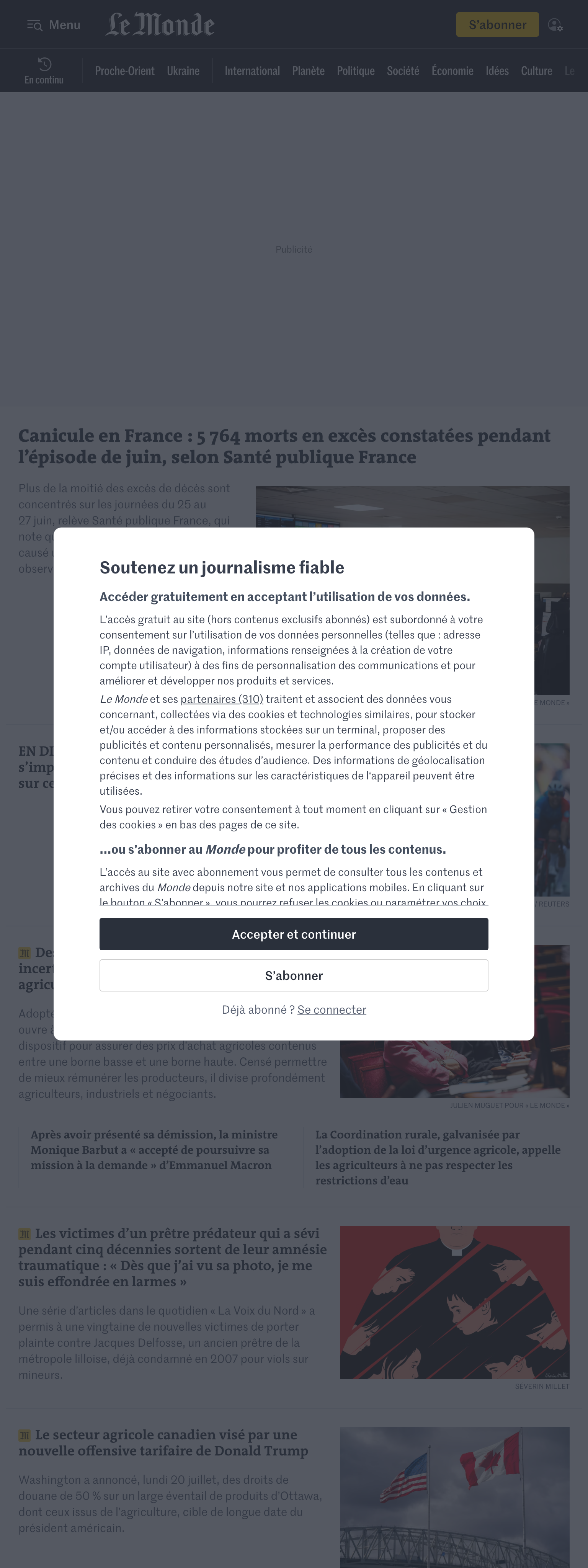 Screenshot of the Le Monde front page