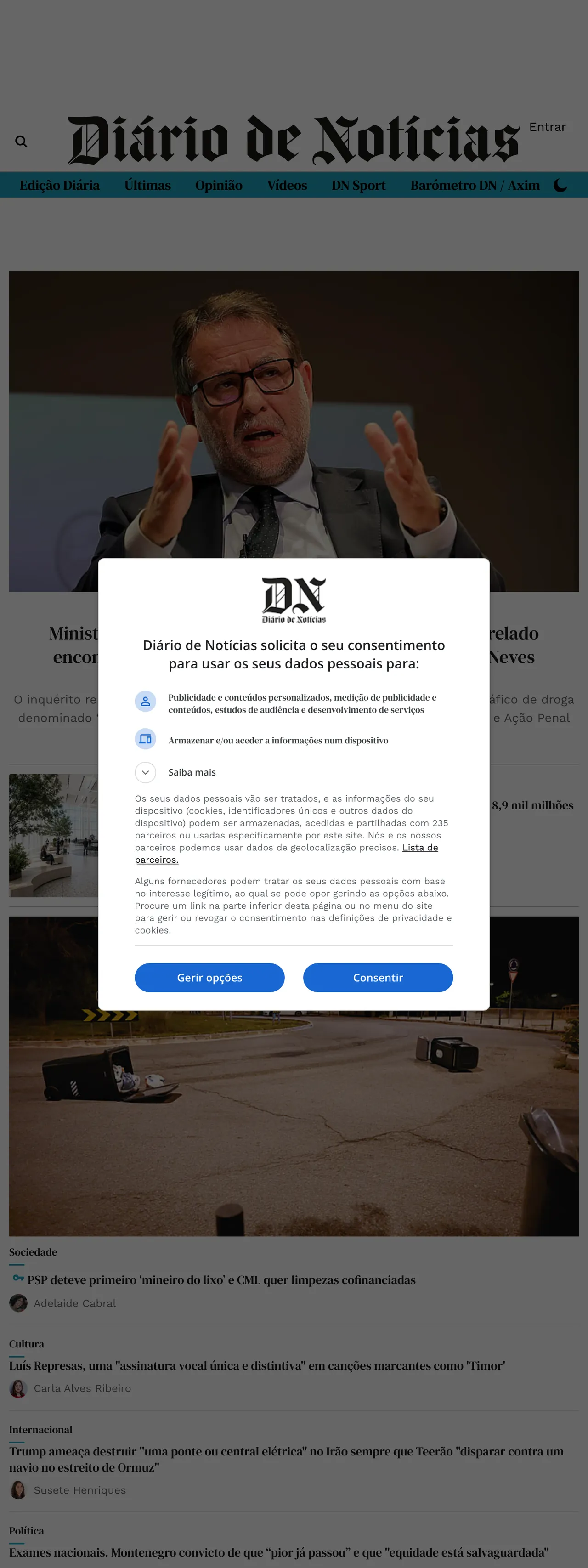 Screenshot of the Diário de Notícias front page