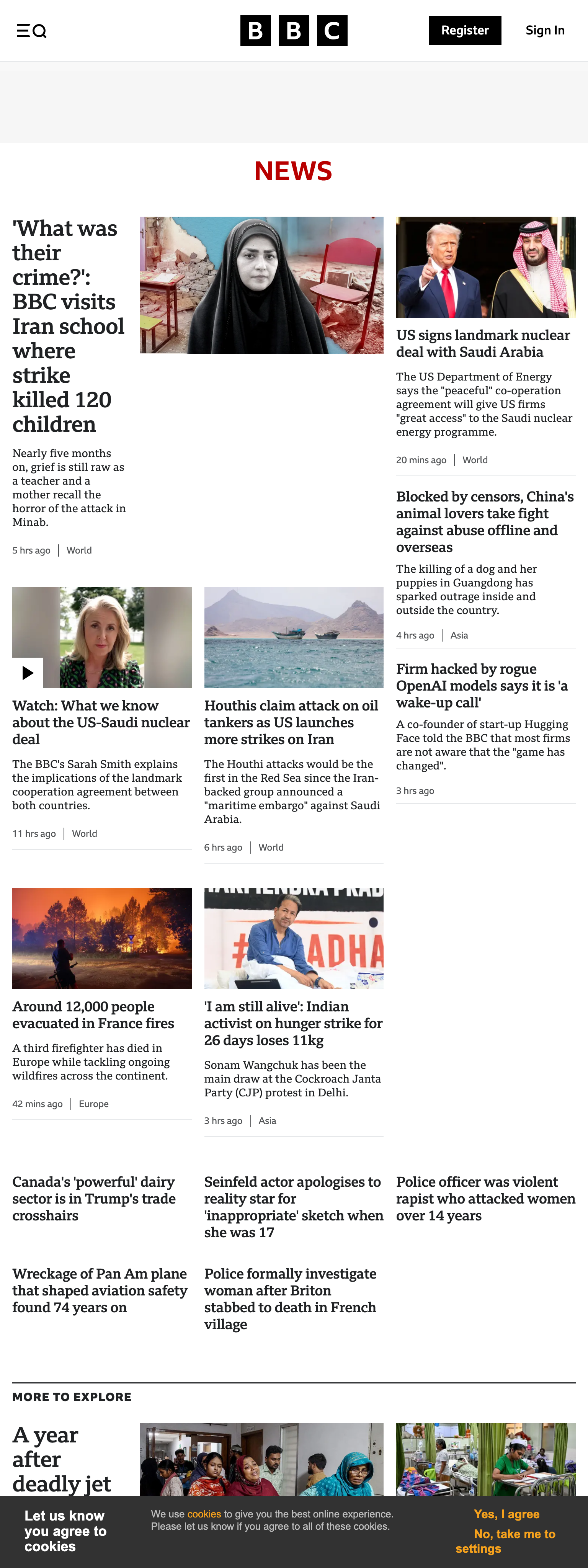 Screenshot of the BBC News front page