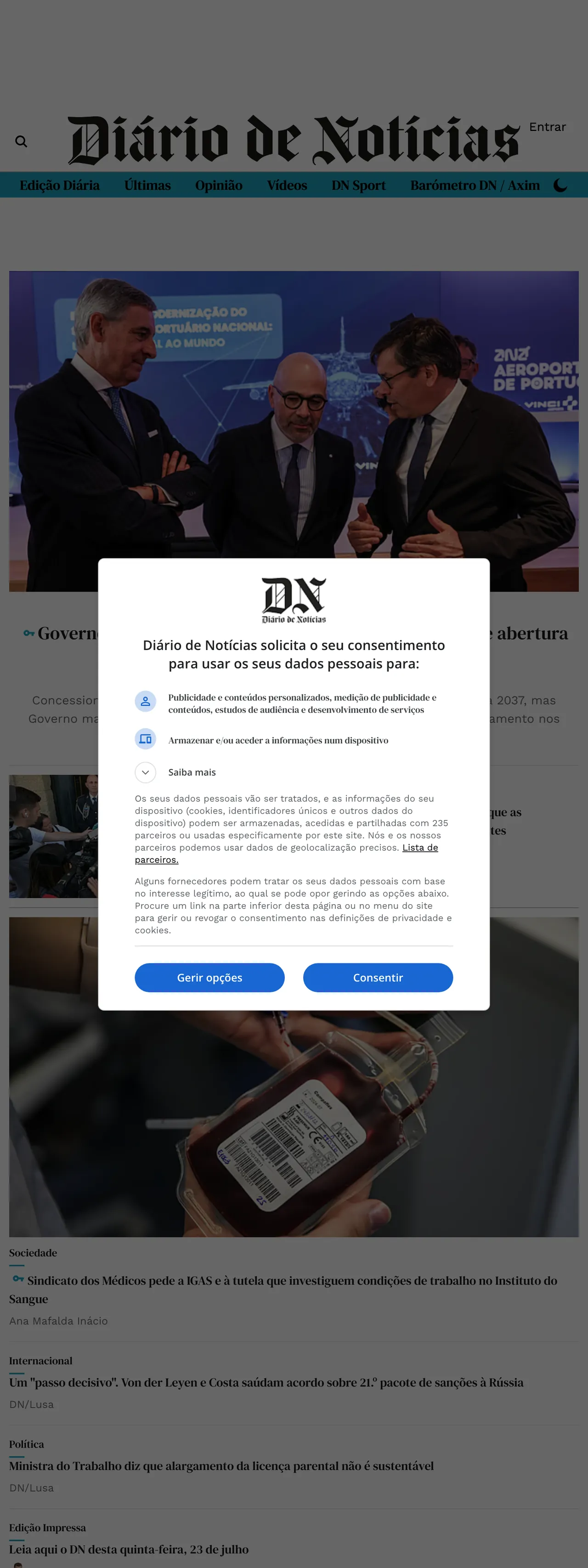 Screenshot of the Diário de Notícias front page