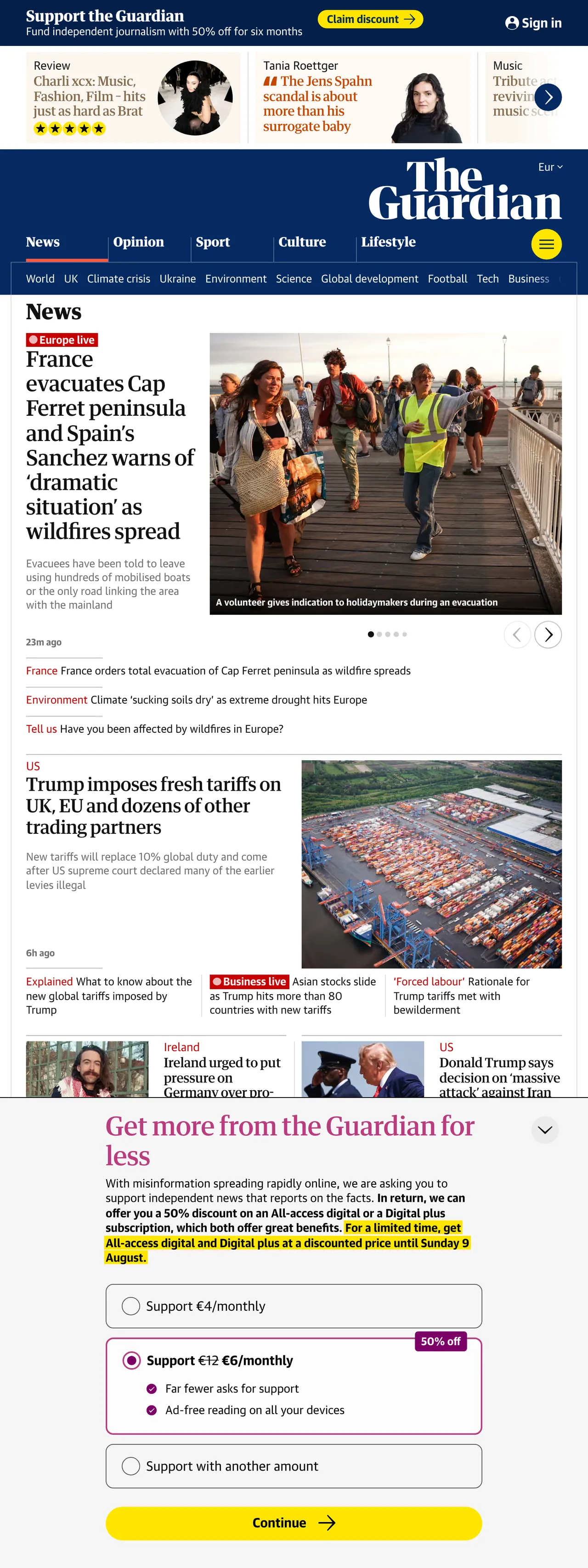 Screenshot of the The Guardian front page