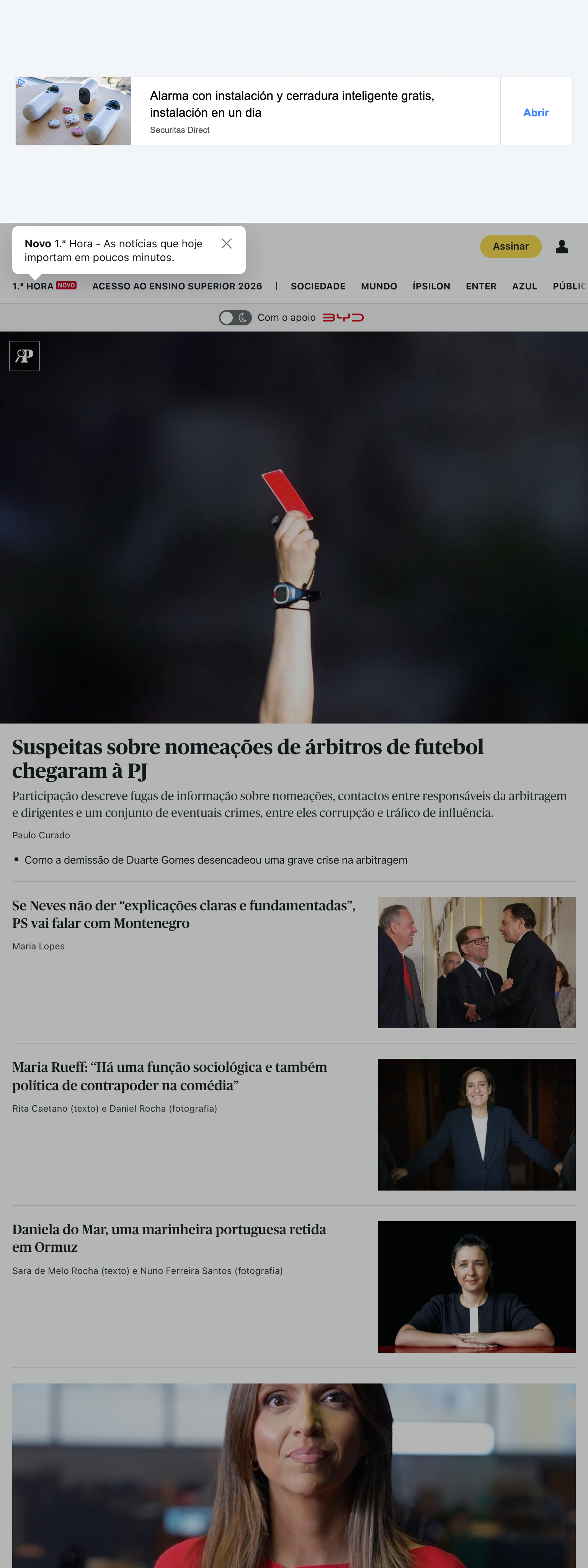 Screenshot of the Público front page