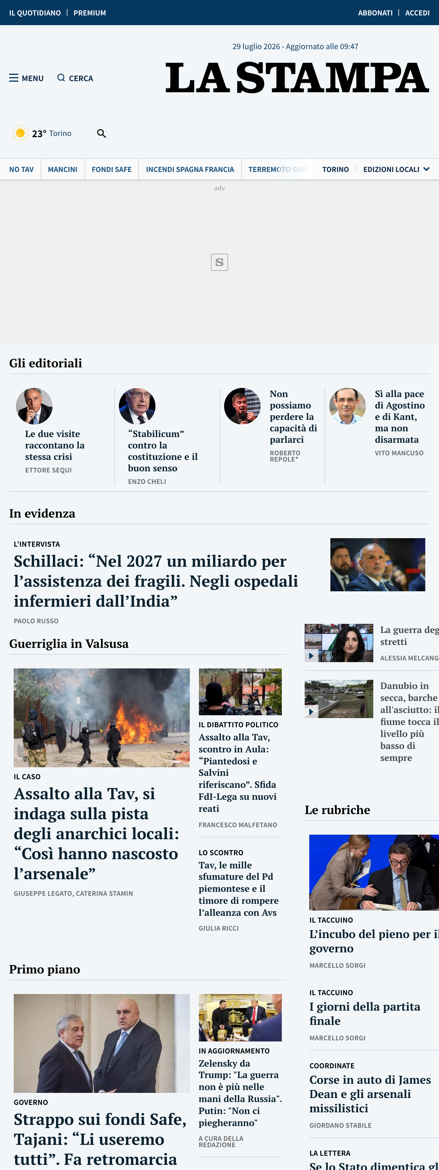 Screenshot of the La Stampa front page