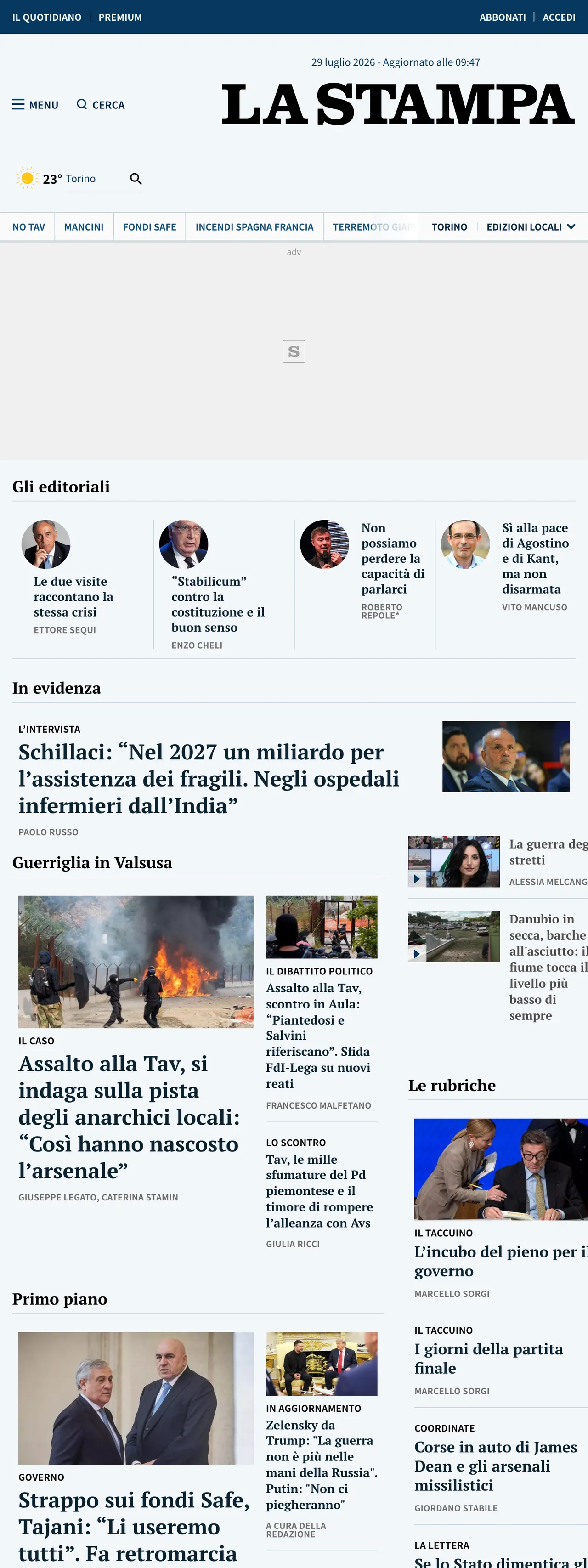 Screenshot of the La Stampa front page