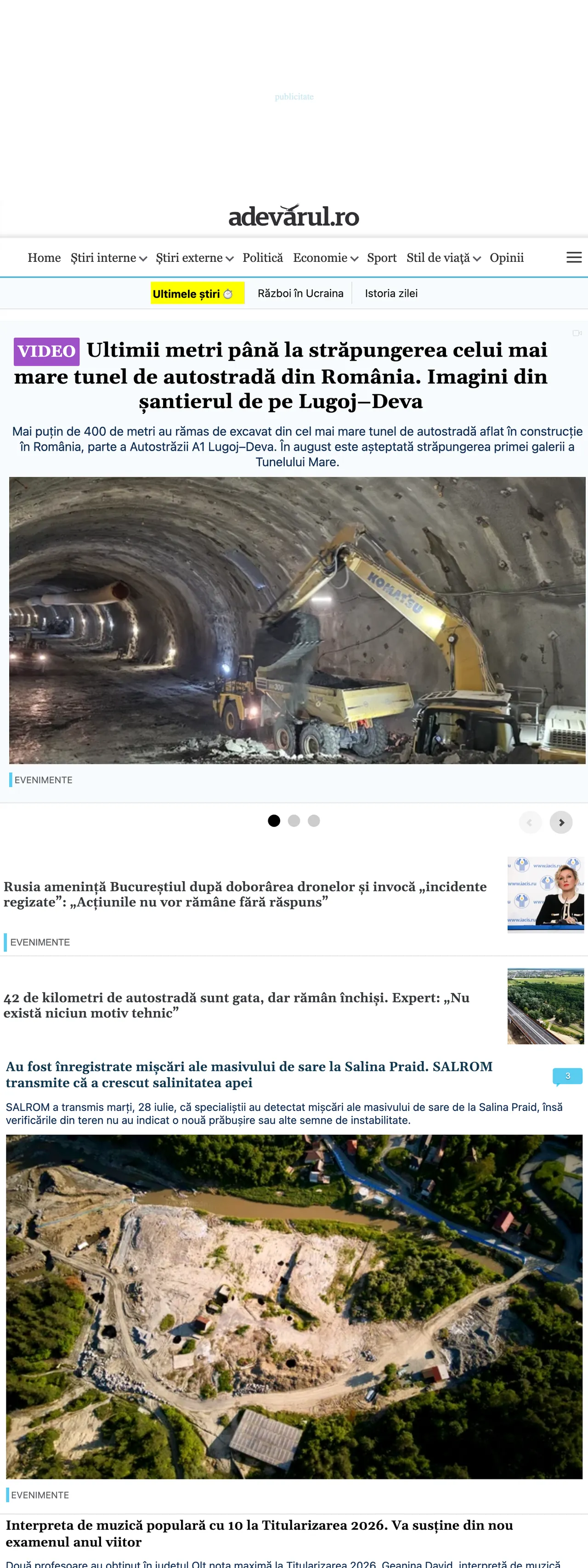Screenshot of the Adevărul front page