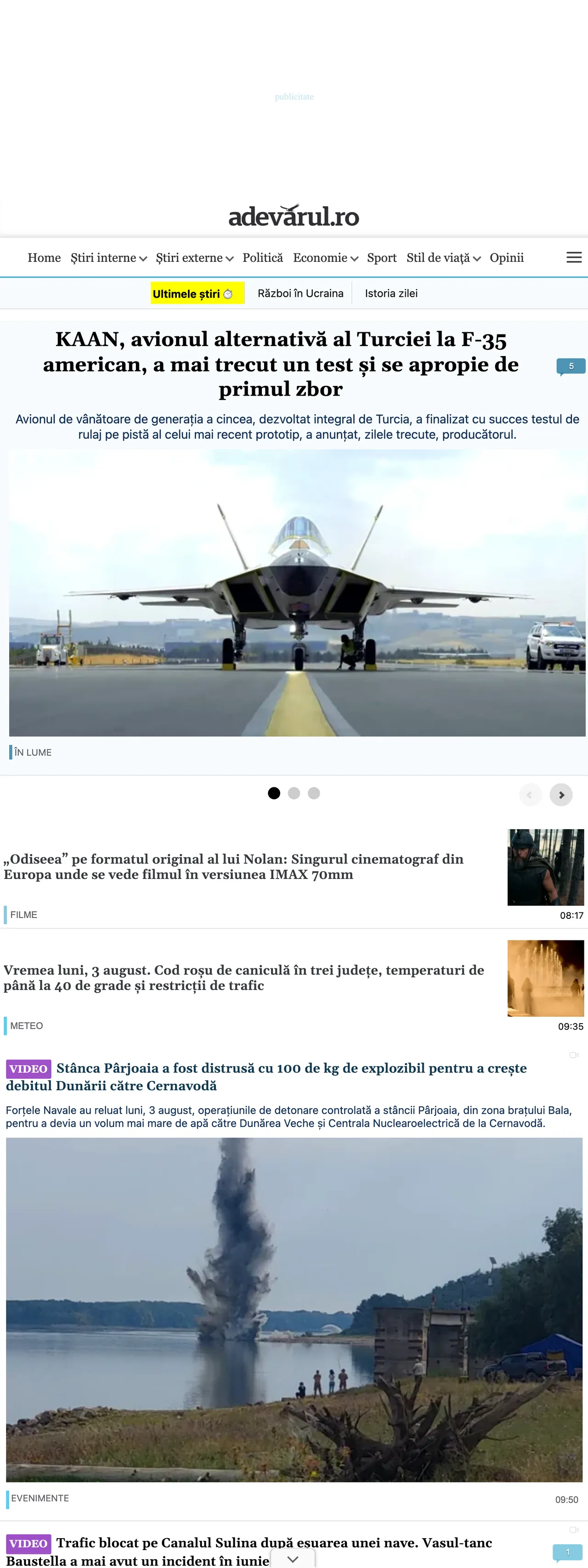 Screenshot of the Adevărul front page