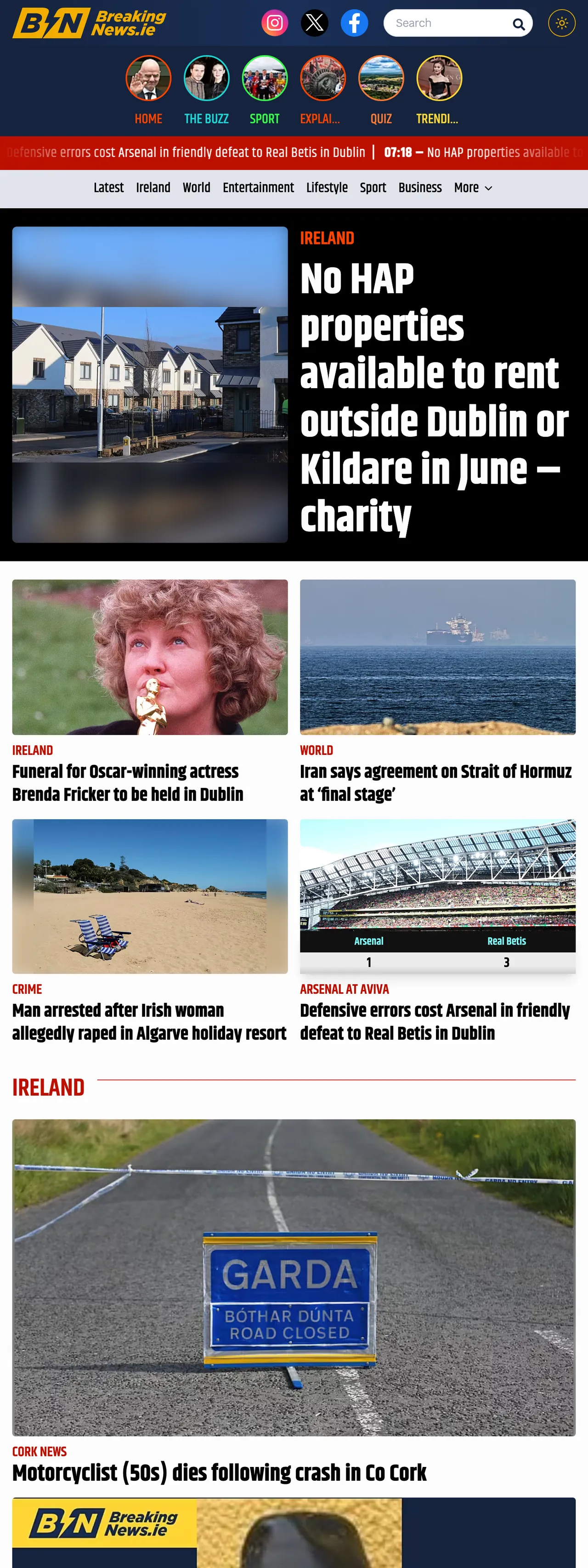 Screenshot of the BreakingNews.ie front page