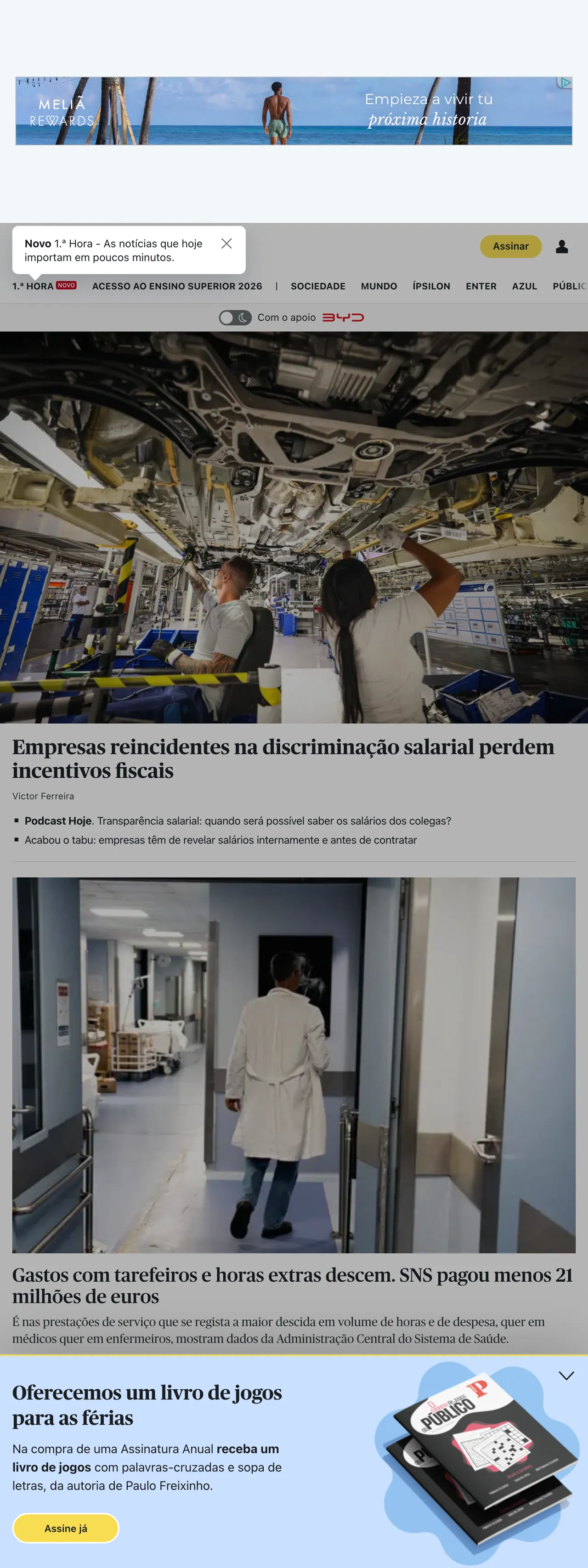 Screenshot of the Público front page