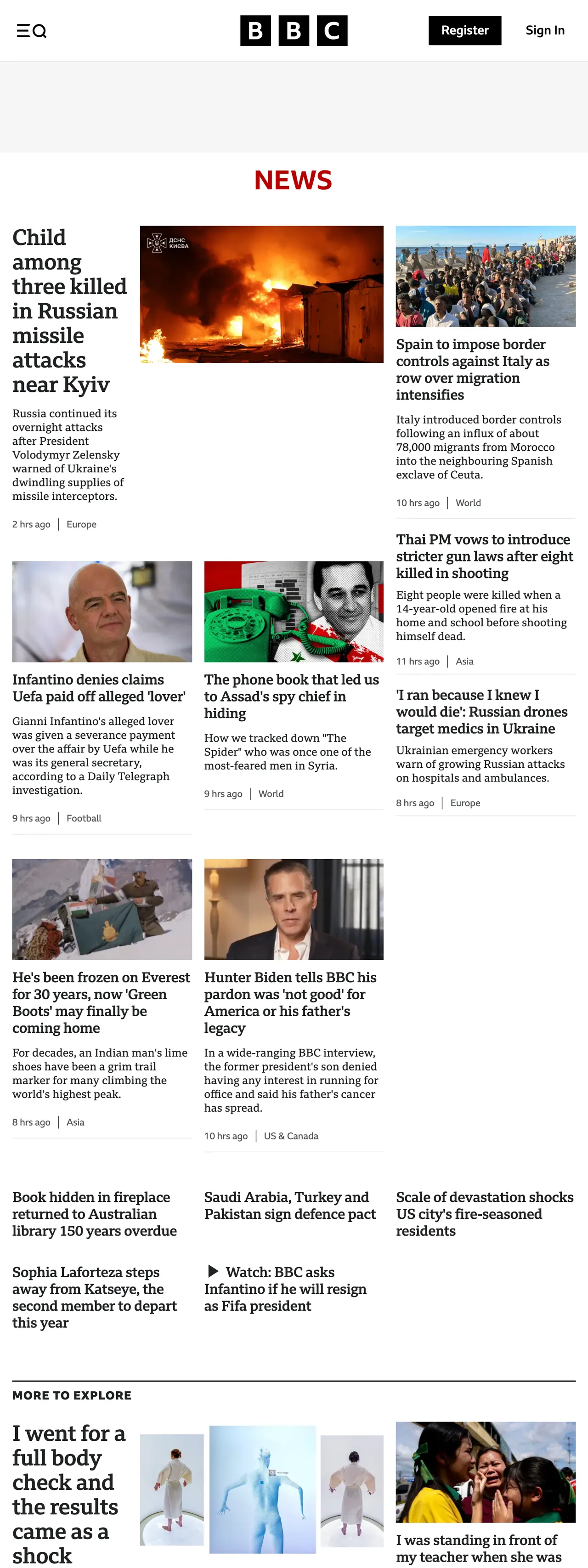 Screenshot of the BBC News front page