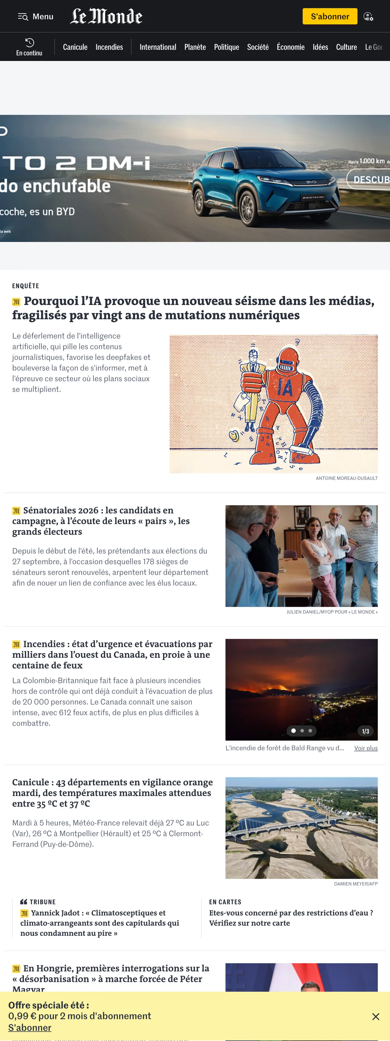 Screenshot of the Le Monde front page