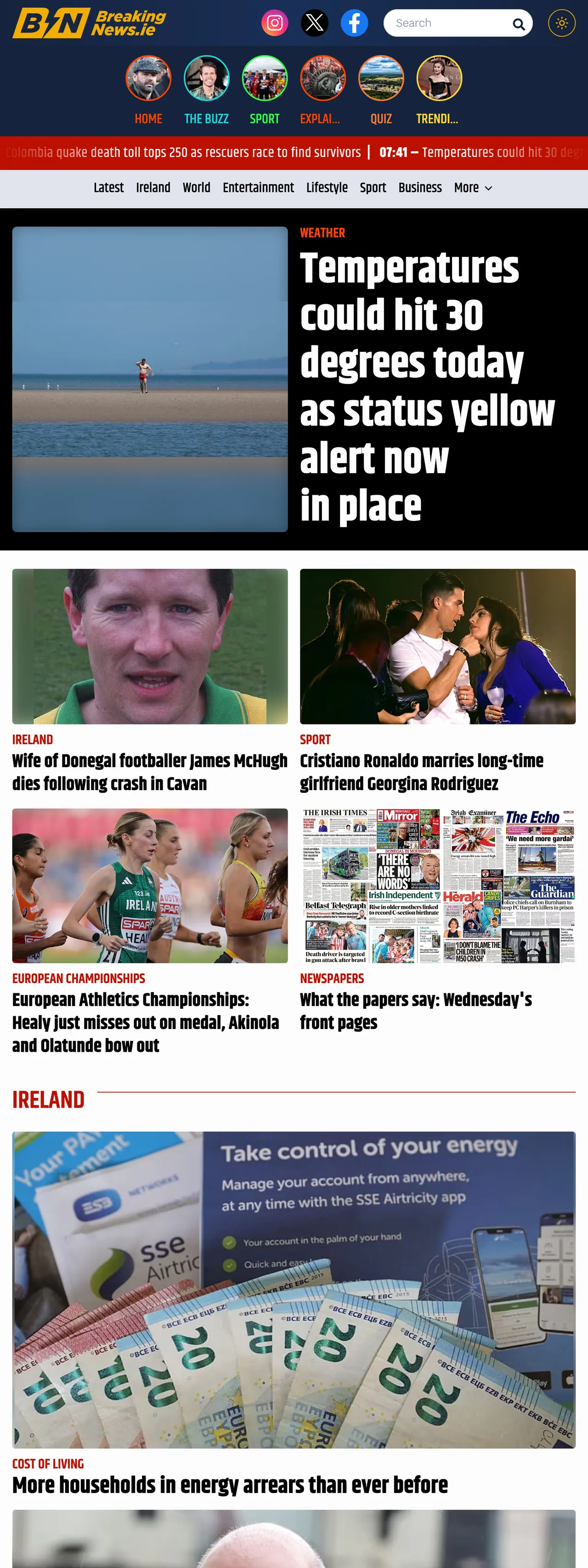 Screenshot of the BreakingNews.ie front page