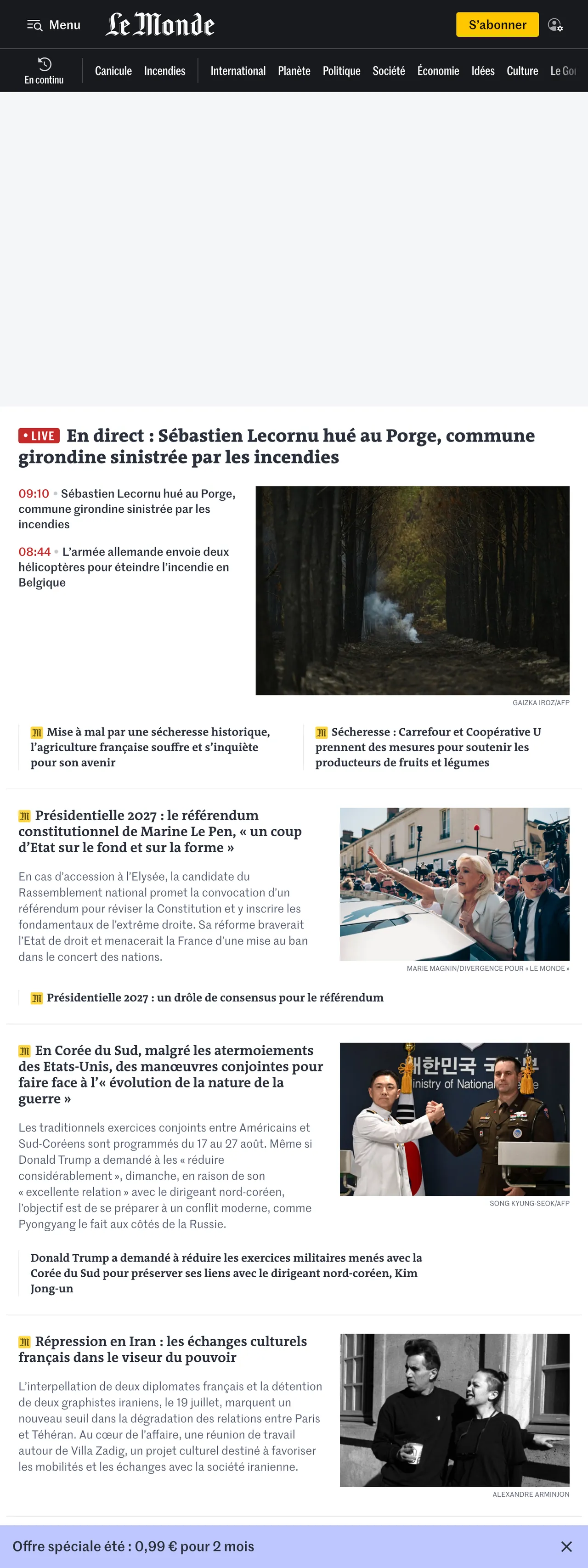 Screenshot of the Le Monde front page