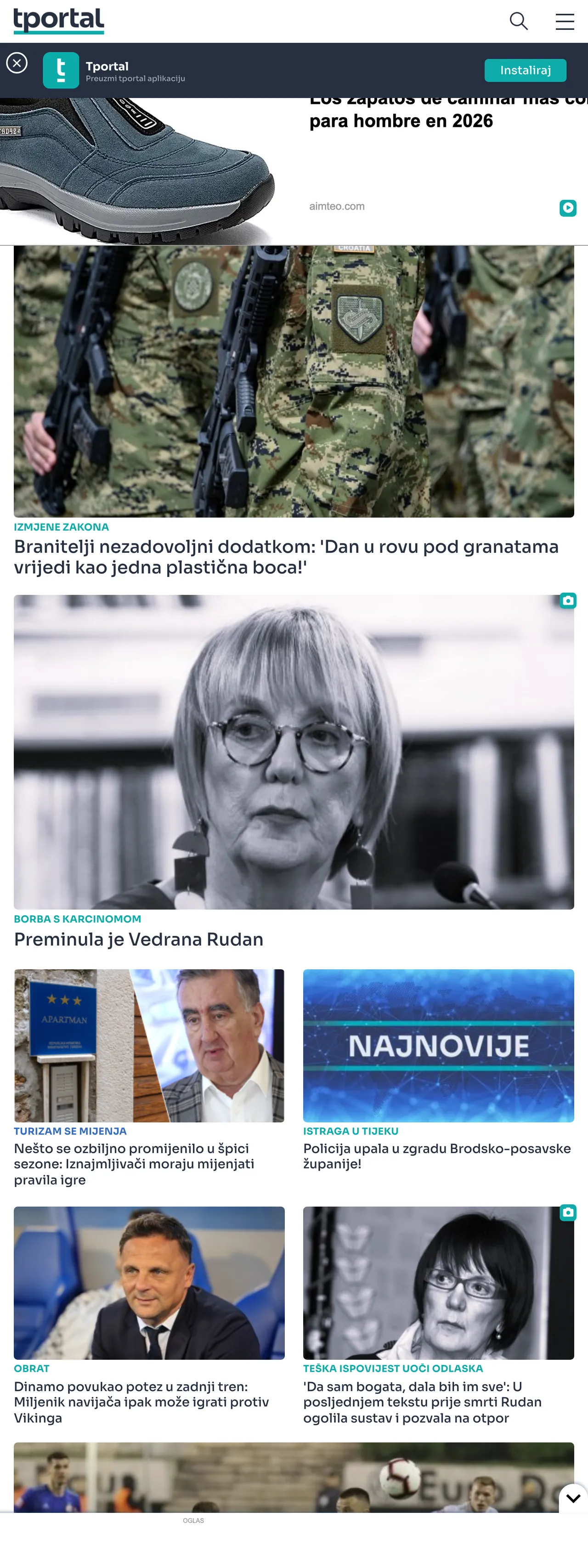 Screenshot of the tportal front page