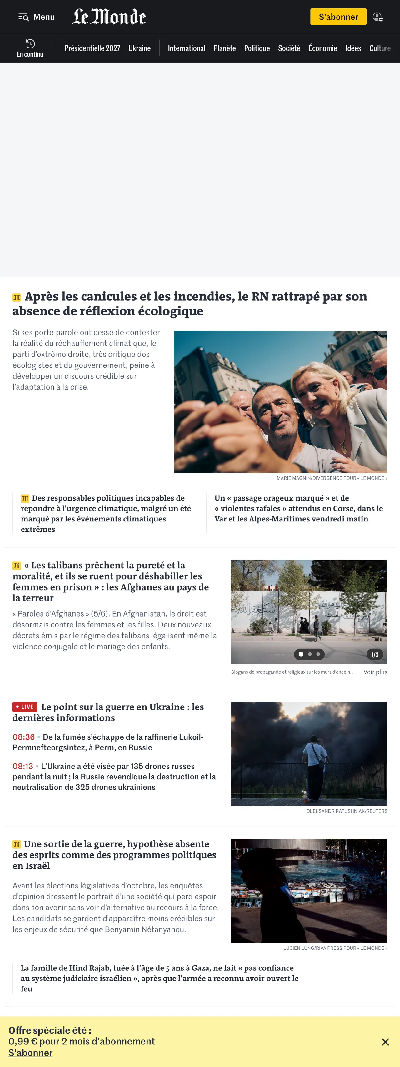 Screenshot of the Le Monde front page