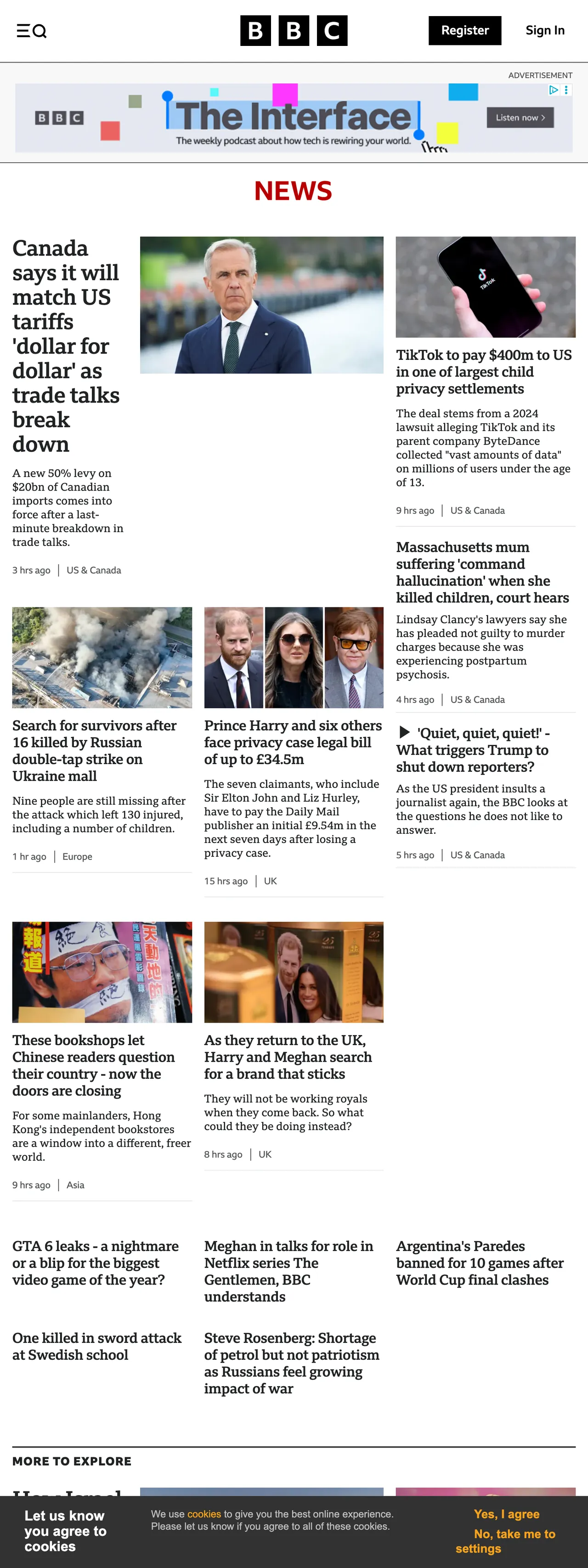 Screenshot of the BBC News front page