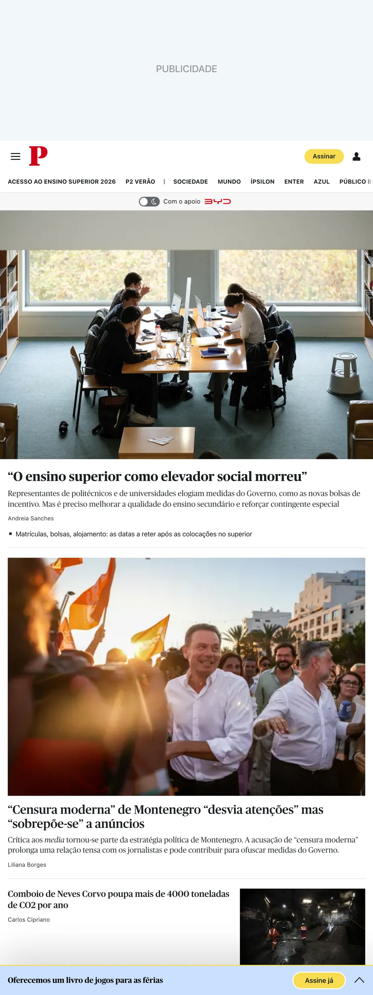 Screenshot of the Público front page