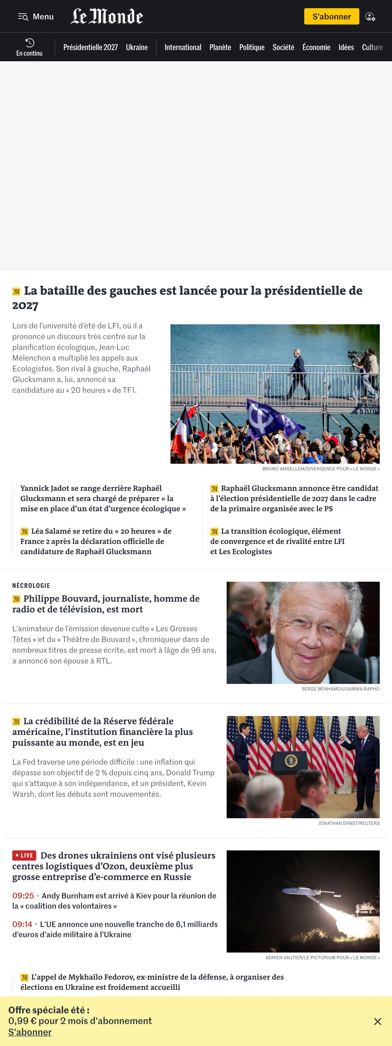 Screenshot of the Le Monde front page