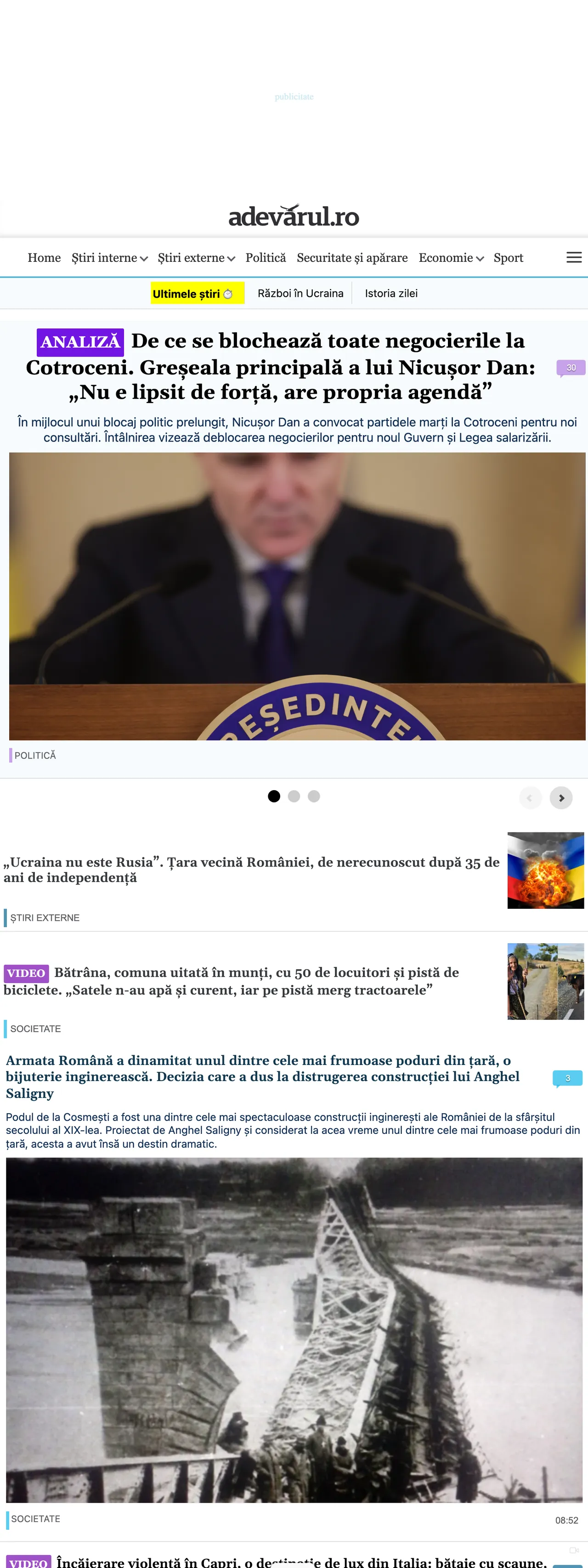 Screenshot of the Adevărul front page