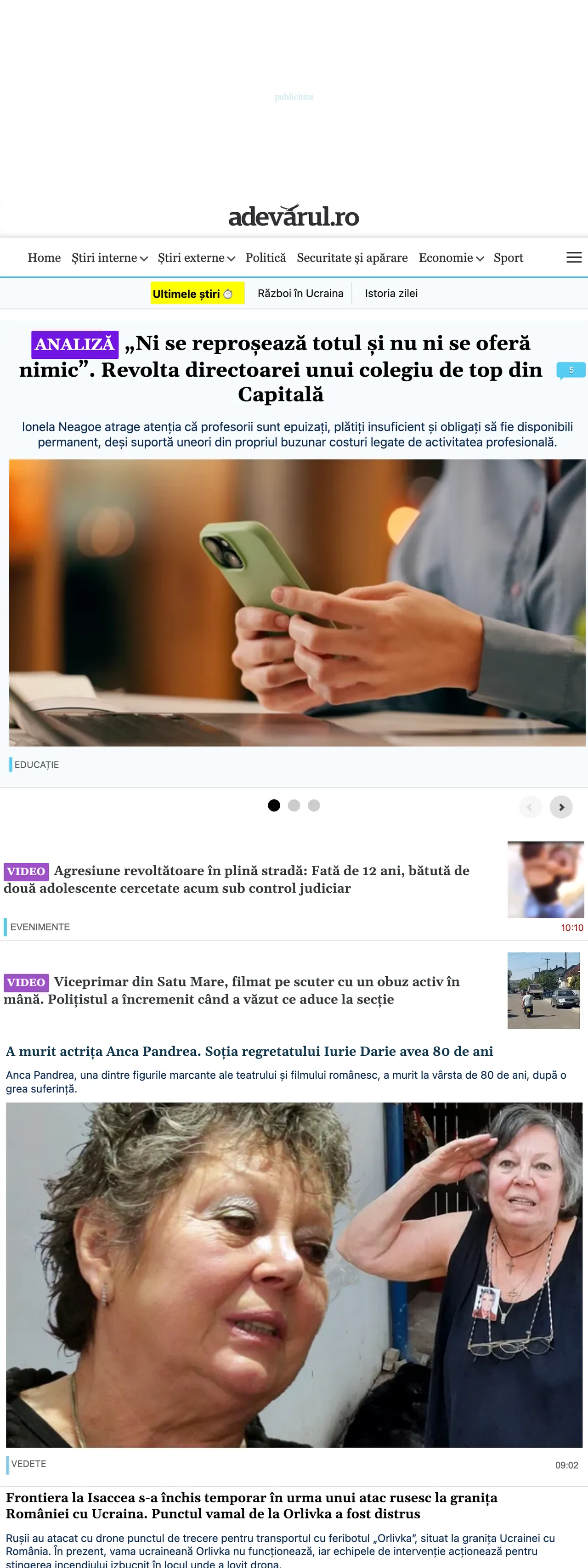 Screenshot of the Adevărul front page