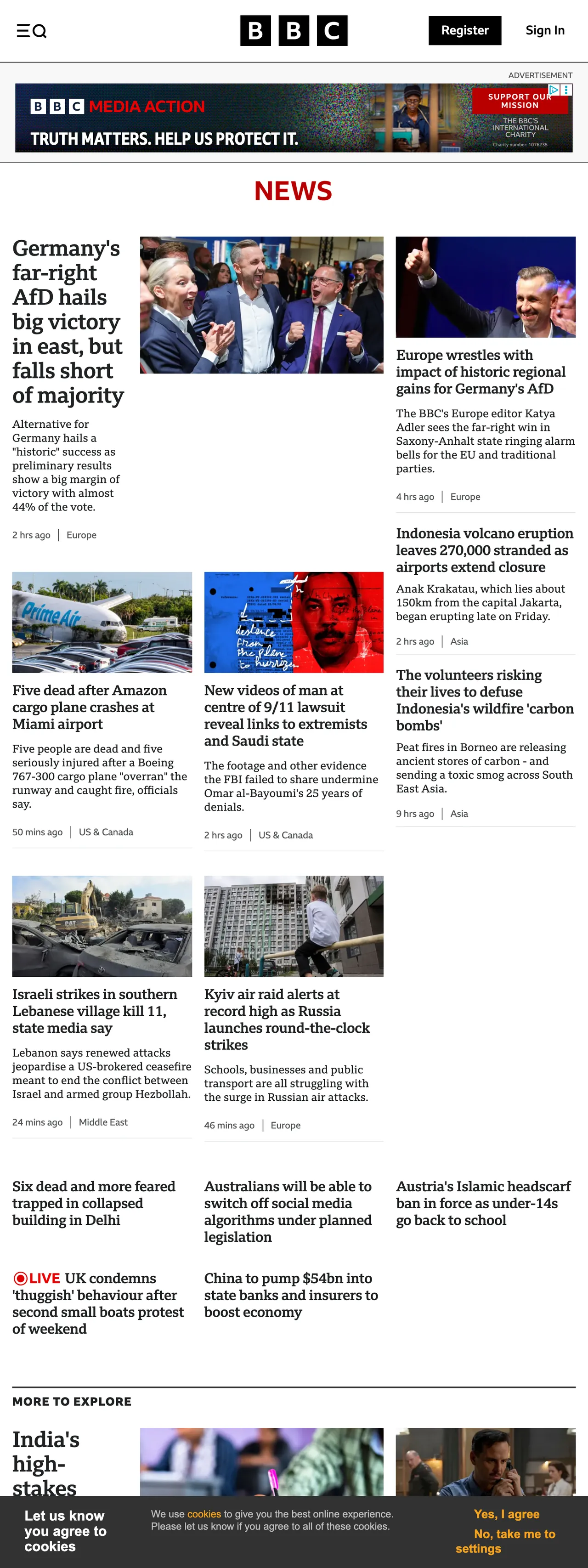 Screenshot of the BBC News front page