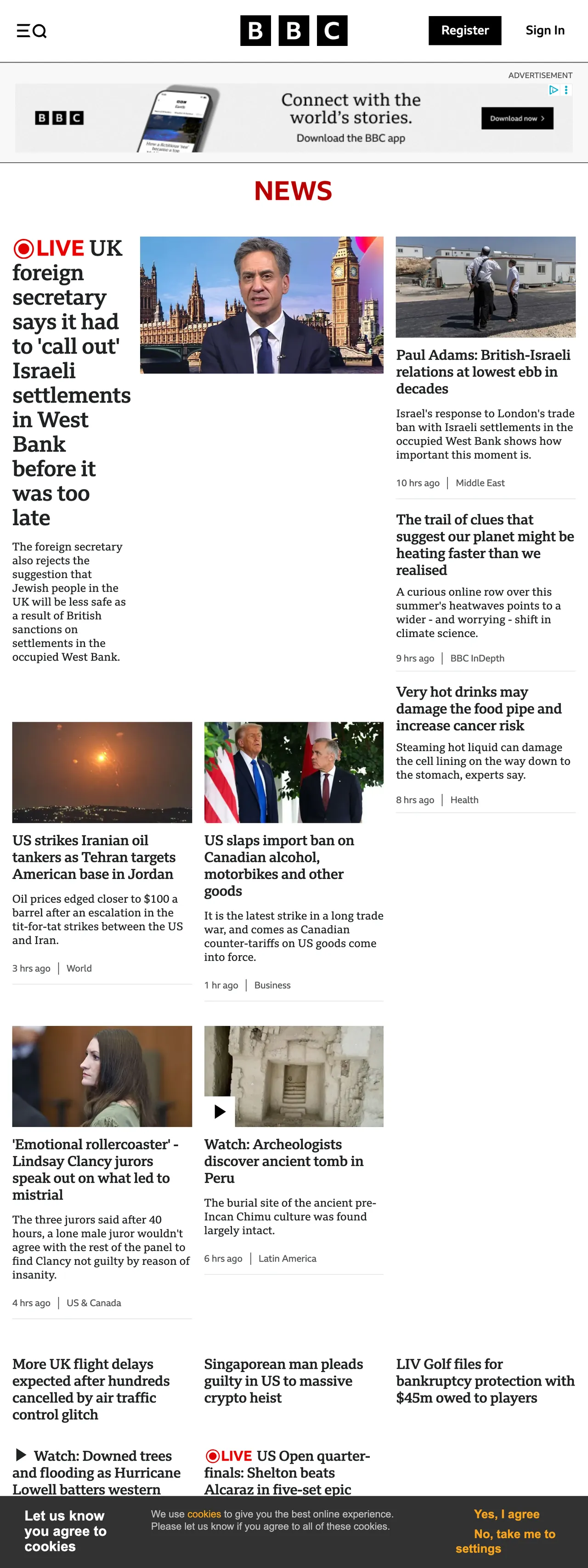 Screenshot of the BBC News front page