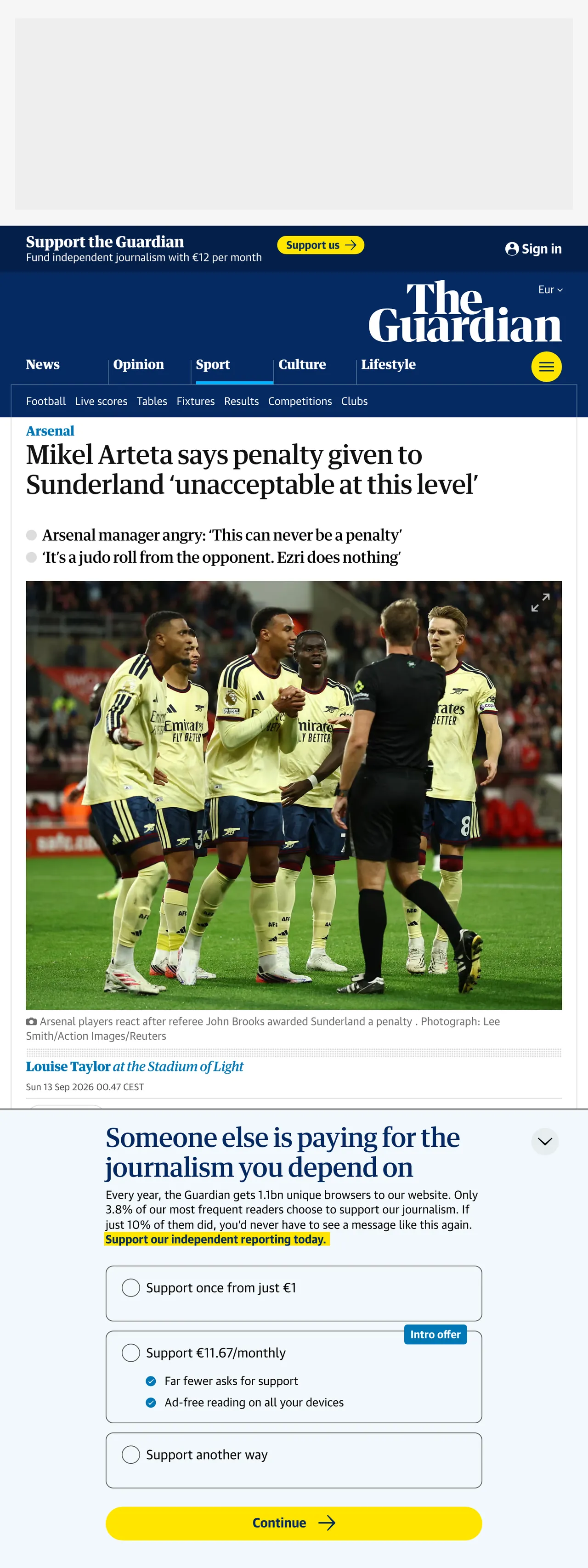 Screenshot of the The Guardian front page