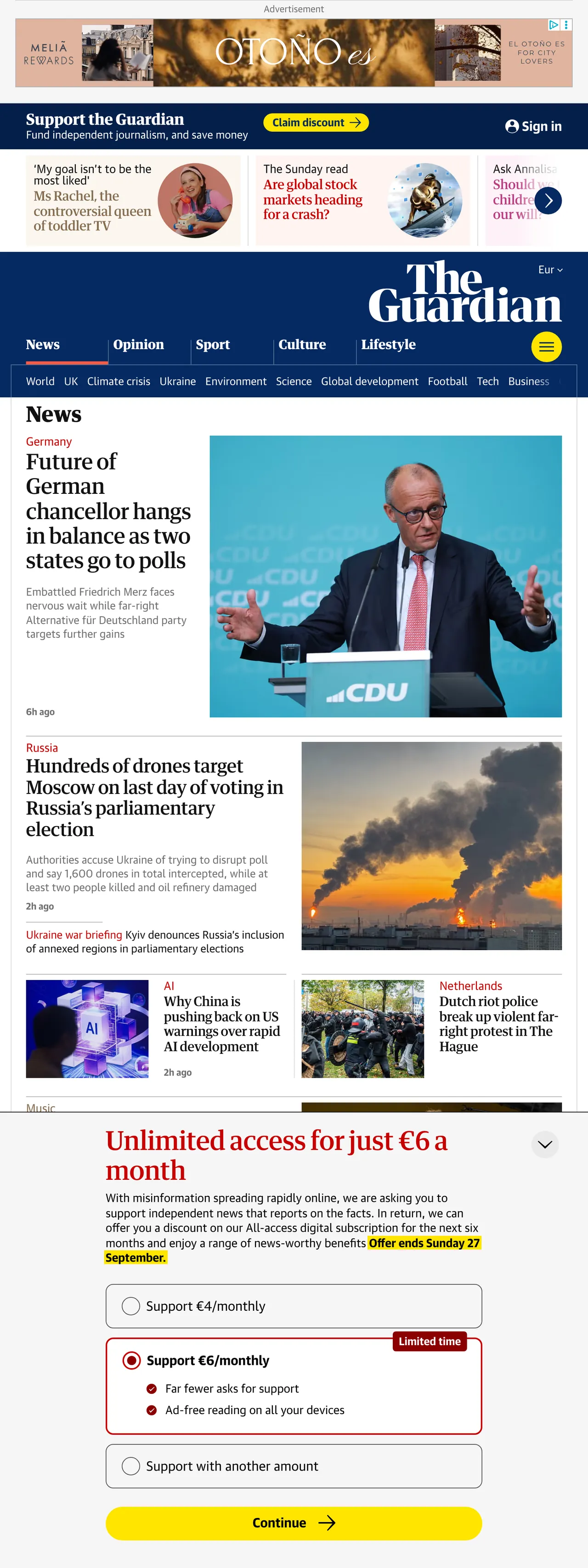 Screenshot of the The Guardian front page
