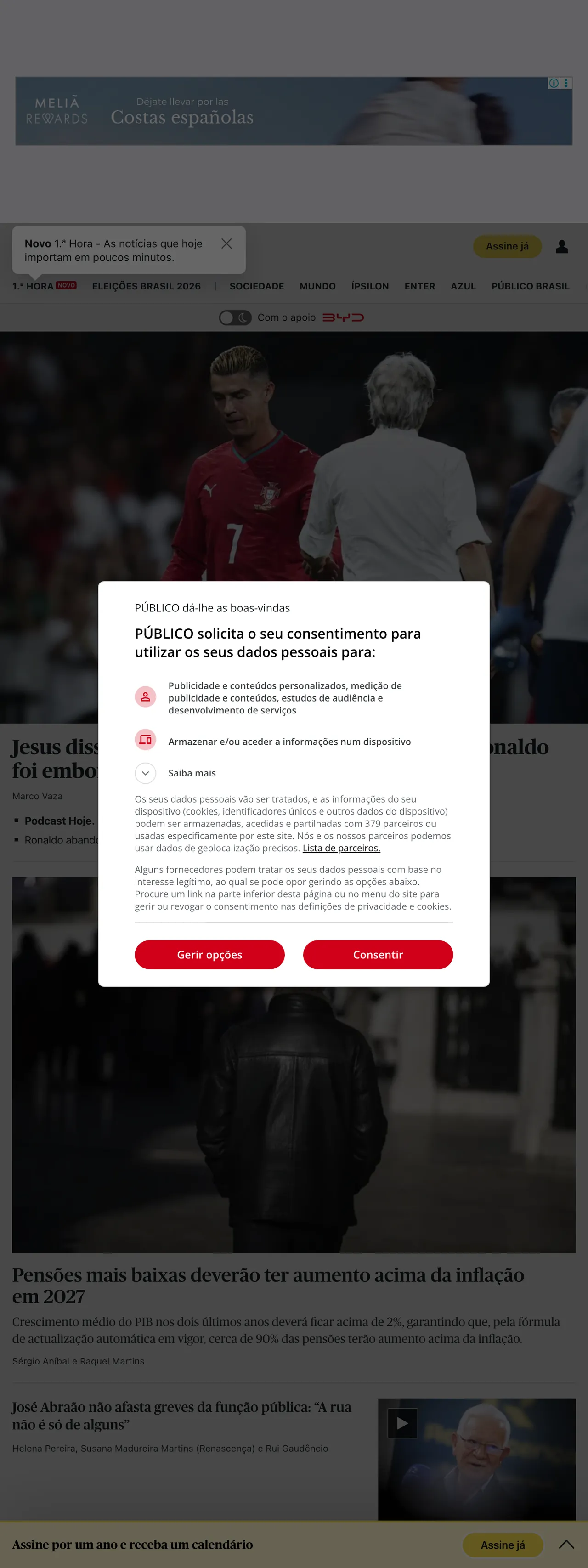 Screenshot of the Público front page