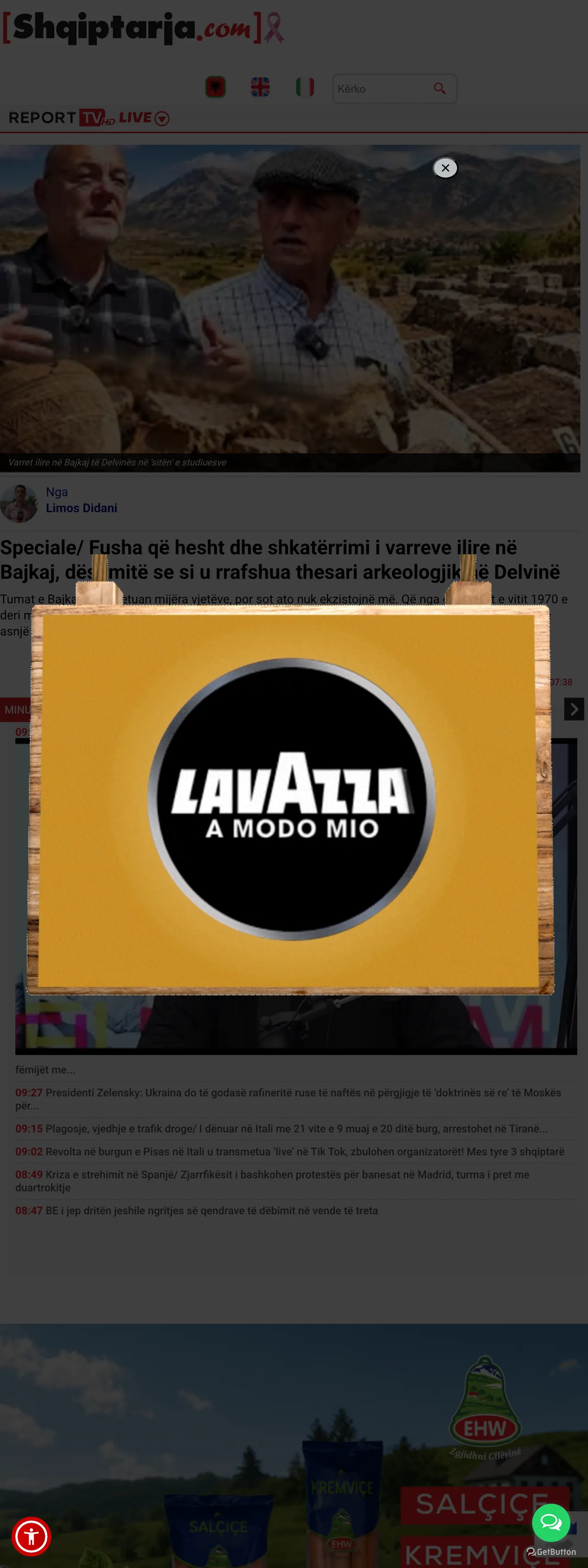 Screenshot of the Shqiptarja.com front page