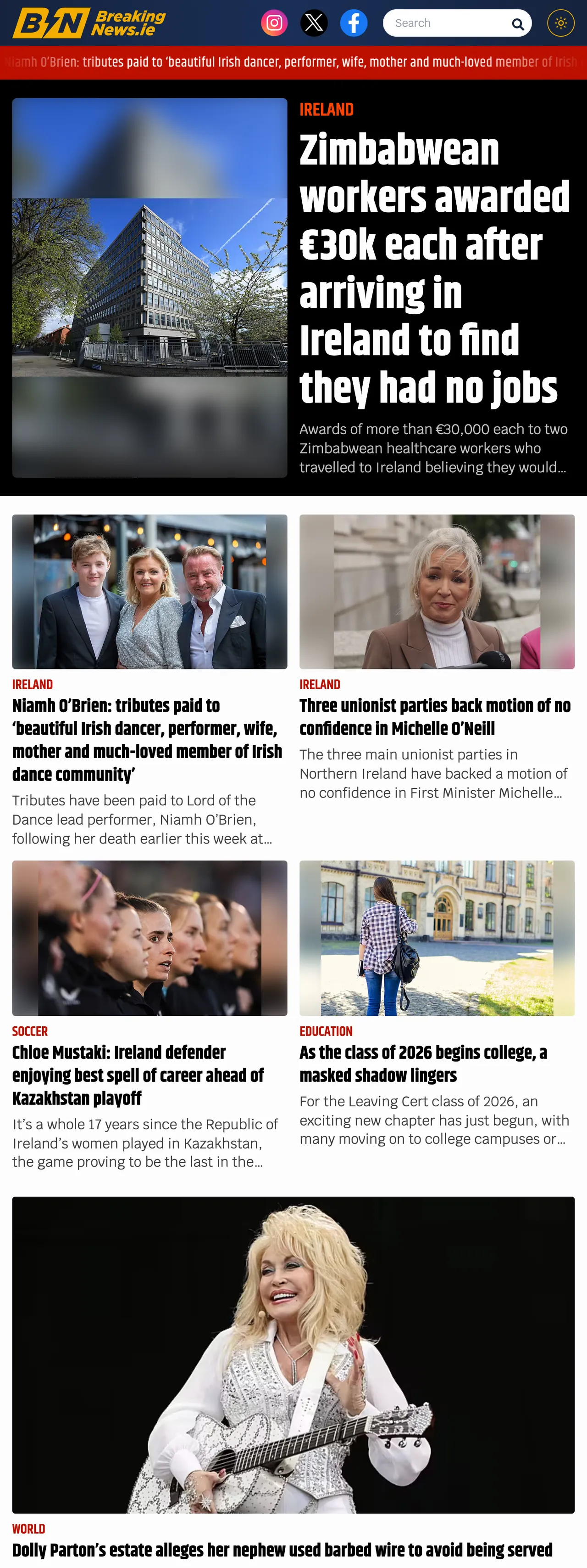 Screenshot of the BreakingNews.ie front page