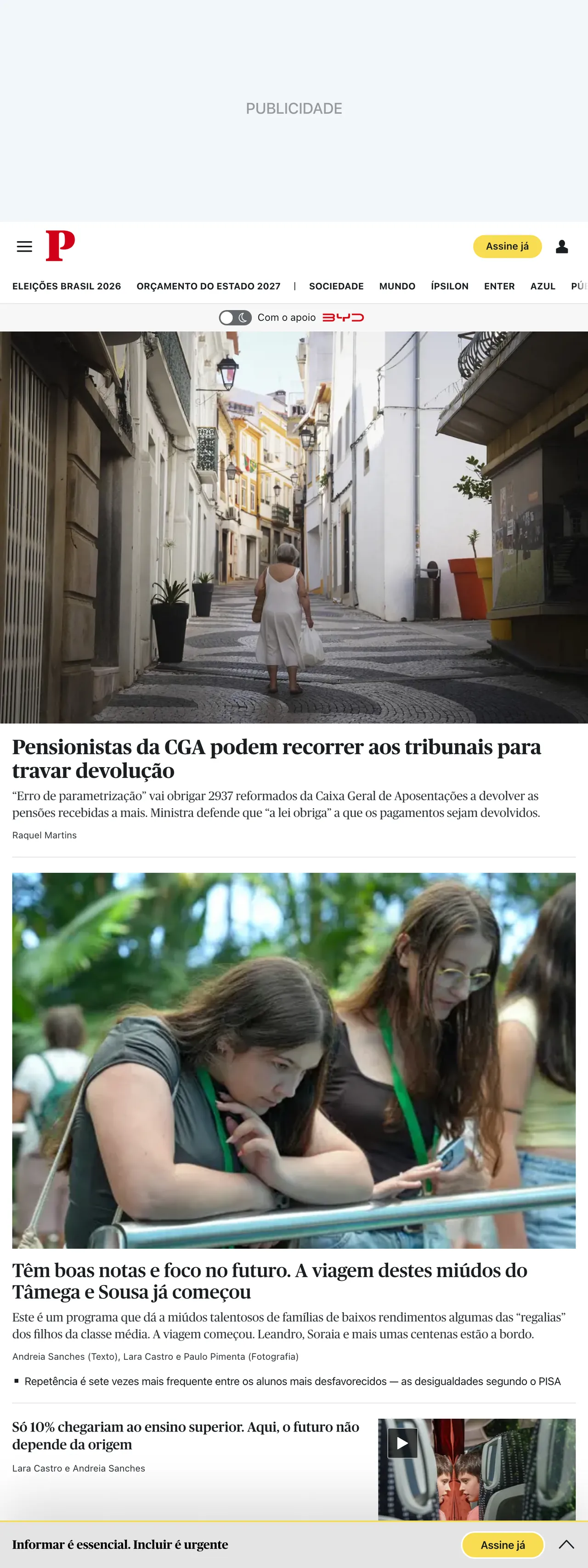 Screenshot of the Público front page
