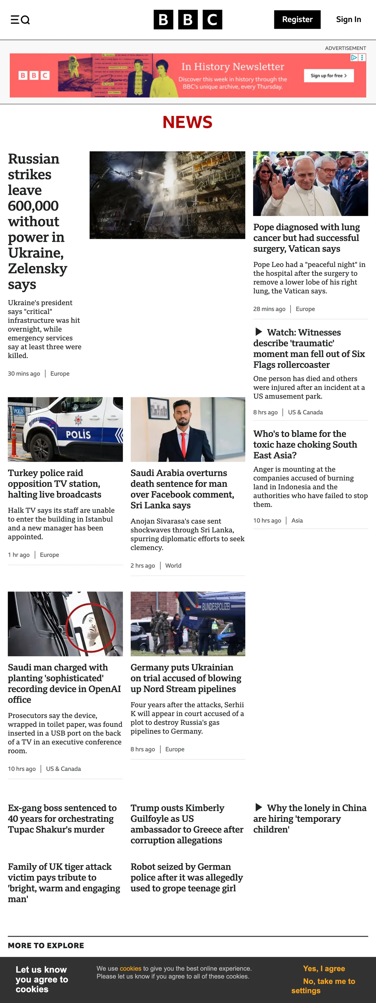 Screenshot of the BBC News front page