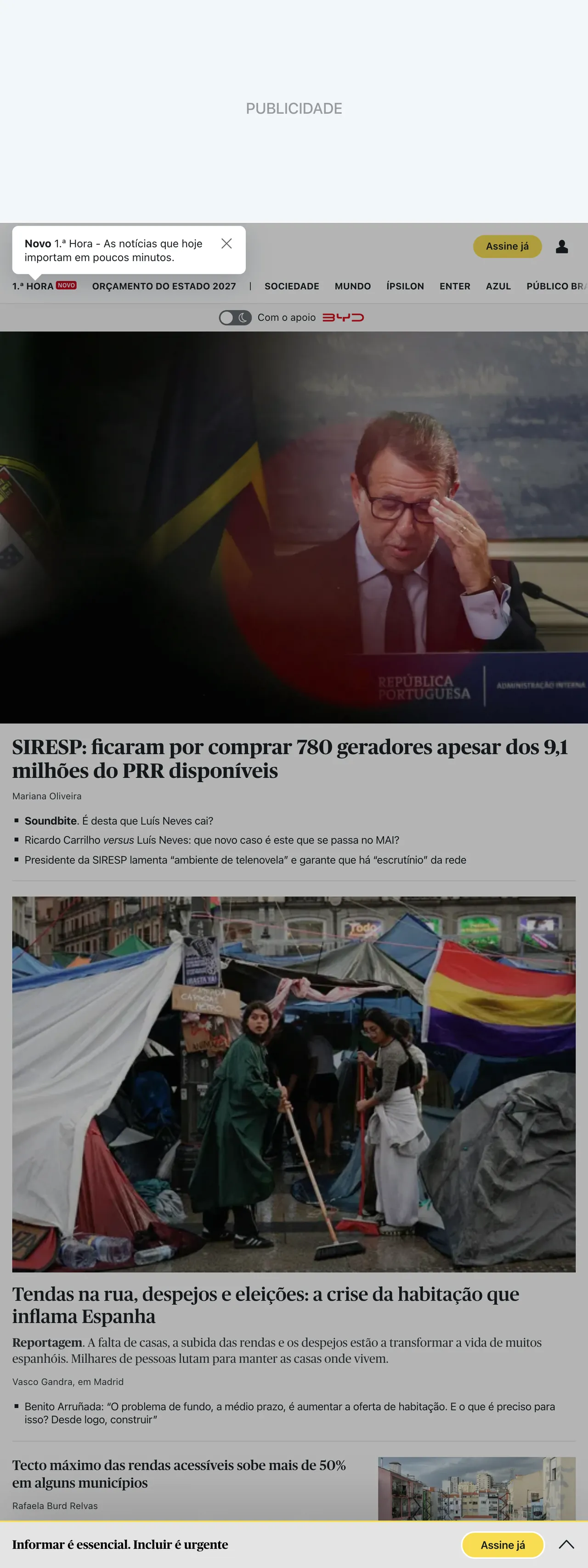 Screenshot of the Público front page