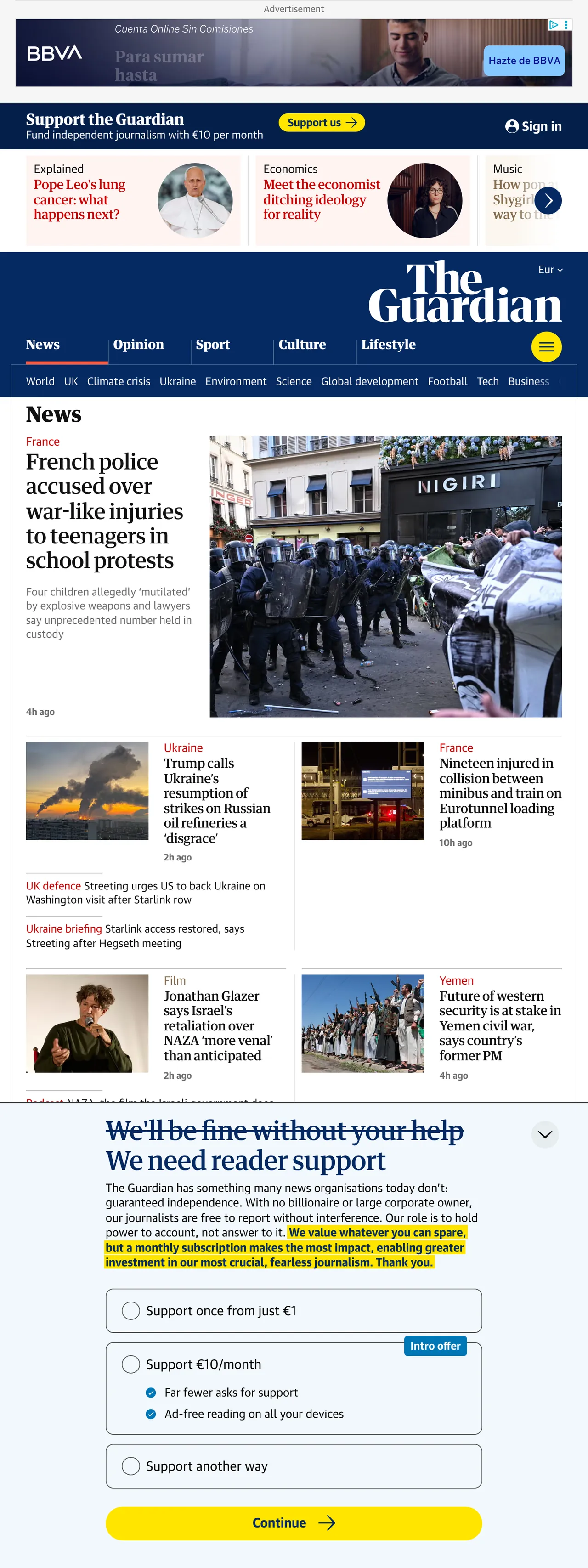 Screenshot of the The Guardian front page