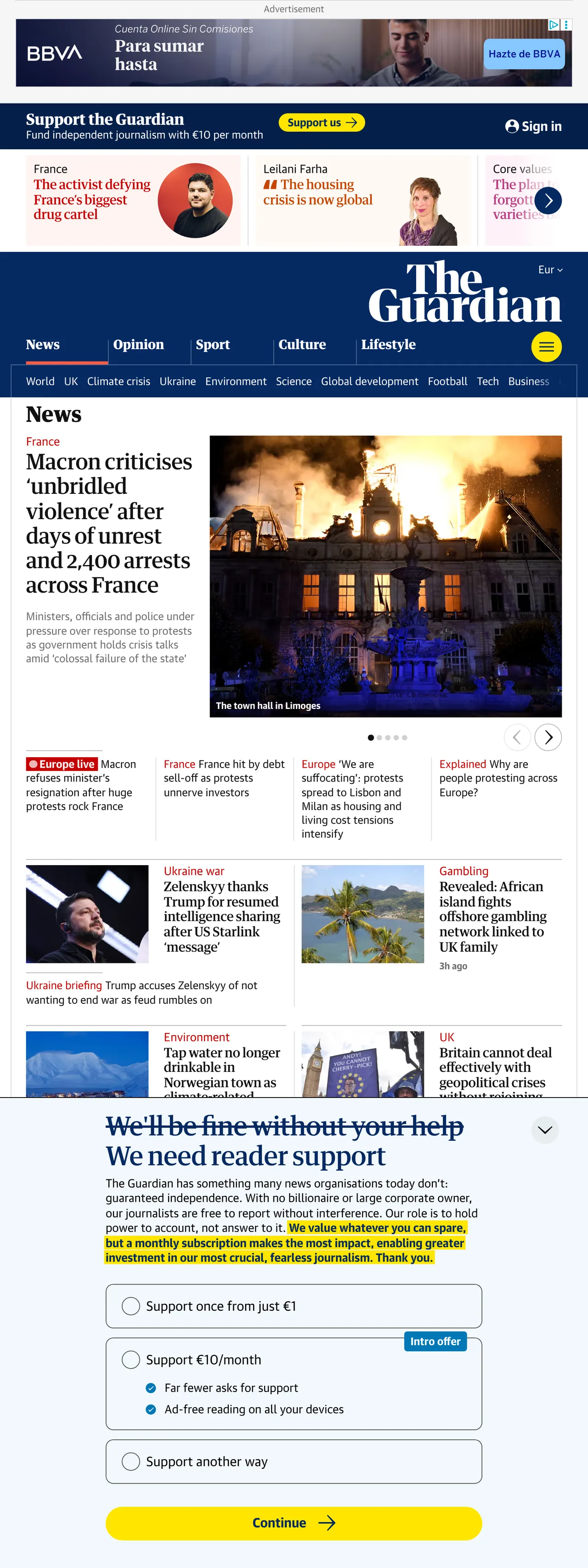Screenshot of the The Guardian front page