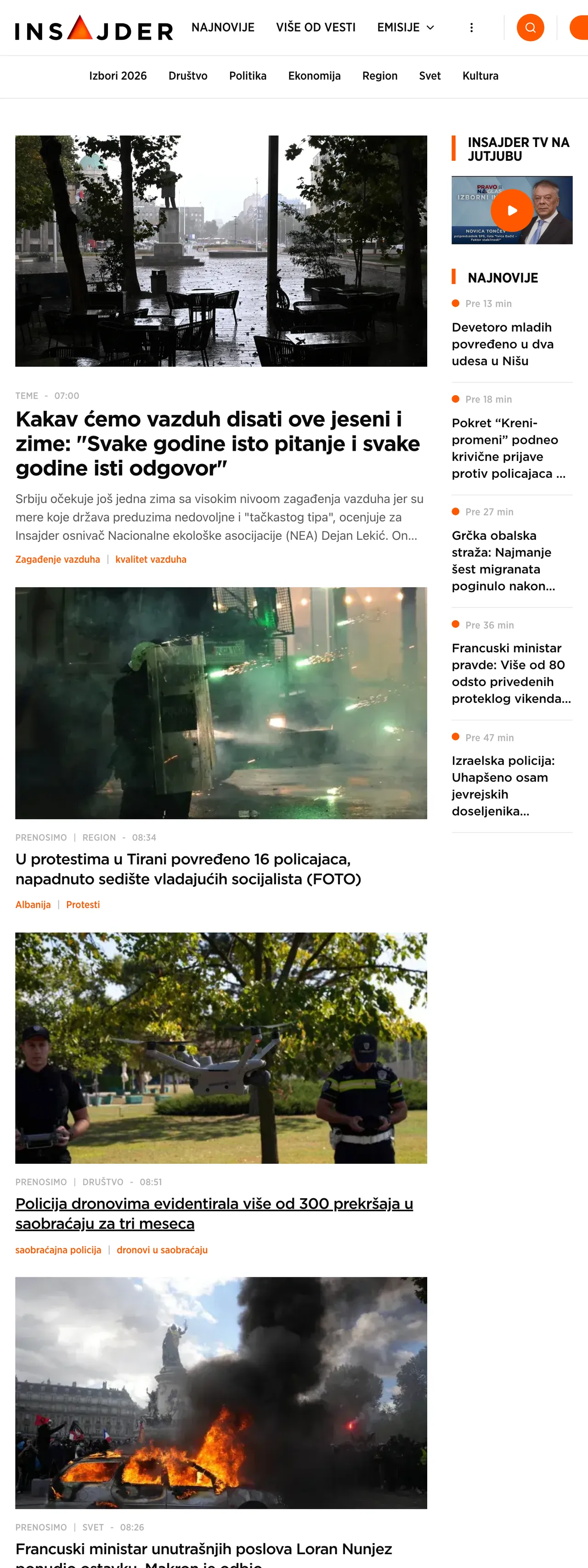 Screenshot of the Insajder front page