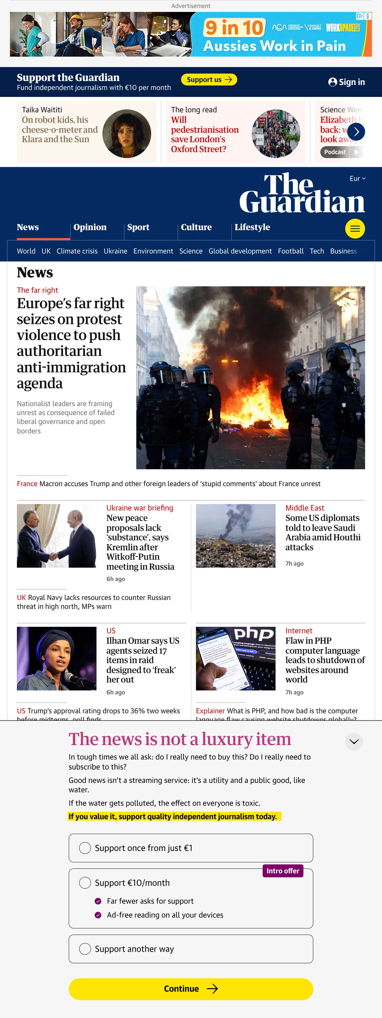 Screenshot of the The Guardian front page