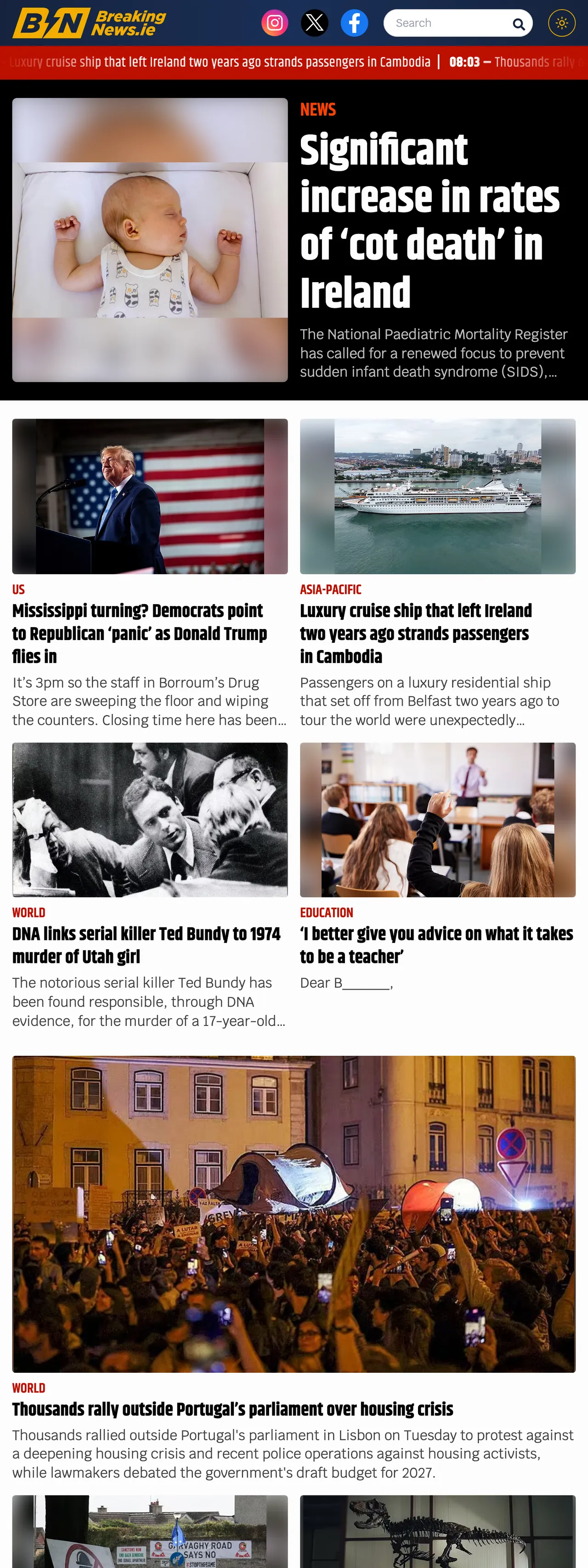 Screenshot of the BreakingNews.ie front page